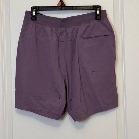 lululemon athletica Men's Lavender Athletic Shorts - Picture 3 of 3